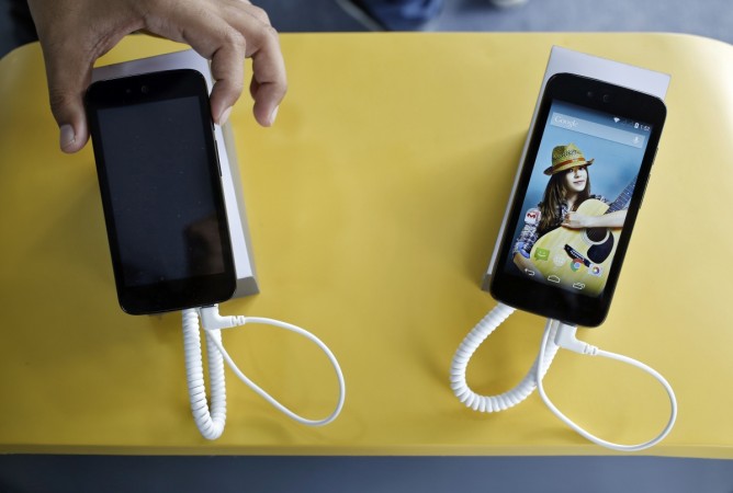 Xiaomi Redmi 1S vs. Moto E vs. Android One Smartphones: Specifications Comparison