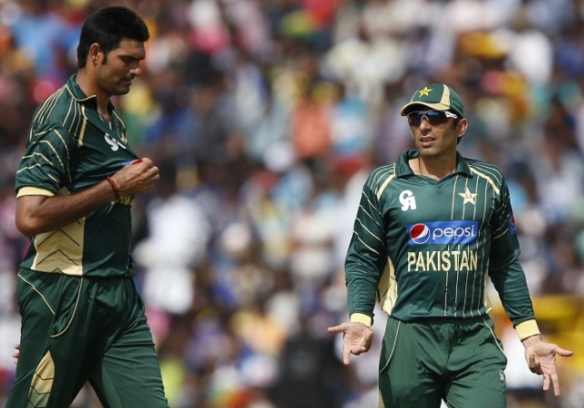 PSL: Lahore Qalandars lose Delport as Kings bowl in must-win match