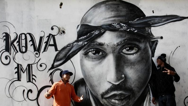 Graffiti of murdered rapper Tupac Shakur in the Cova da Moura district in Lisbon. Graffiti of murdered rapper Tupac Shakur in the Cova da Moura district in Lisbon