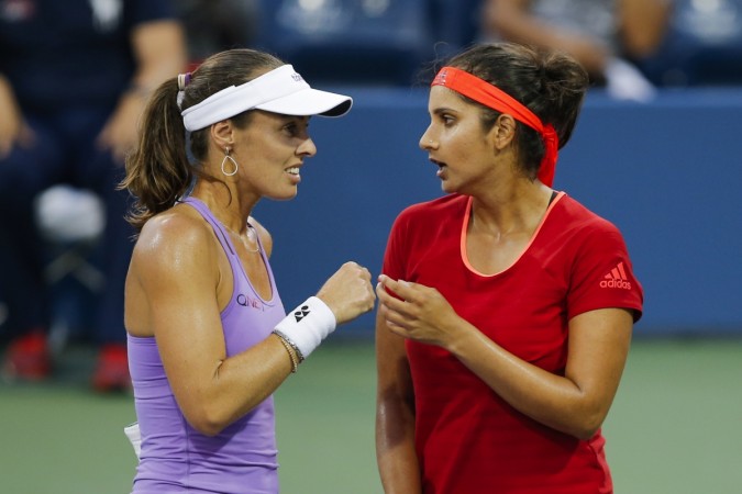Sania Mirza and Martina Hingis