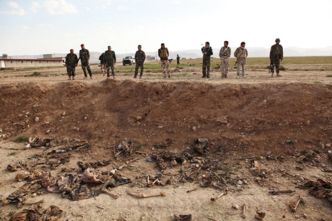 Isis: Mass Graves Containing Bodies Of 80 Yazidi Women Found In Sinjar