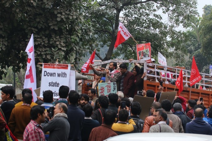 JNU row