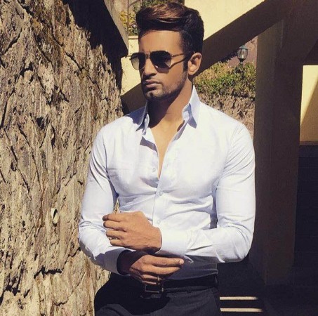 Exclusive Upen Patel & Karishma Tanna On A Date | FilmyMantra