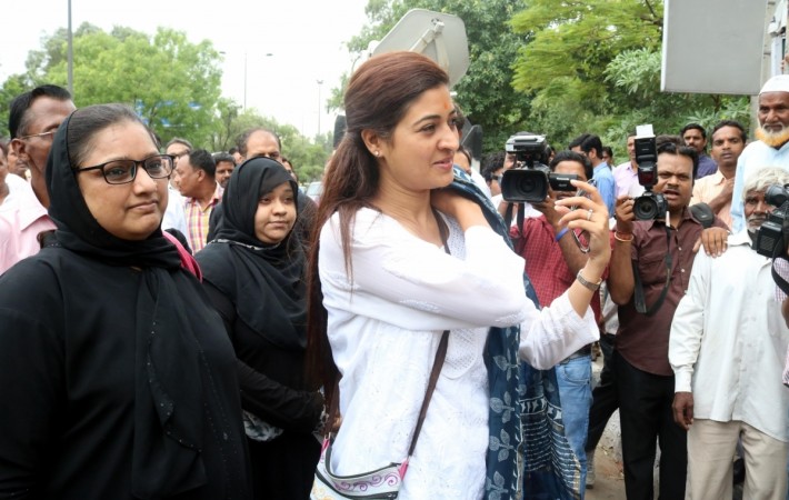 New Delhi: Delhi legislator Alka Lamba arrives at the Anti-Corruption Bureau (ACB) office in New Delhi, on June 14, 2016