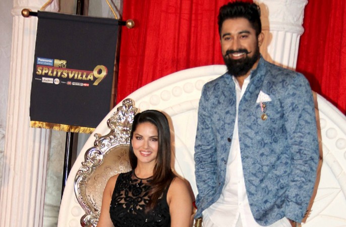 Is "Splitsvilla 9" fixed? Pictured: "Splitsvilla 9" co-hosts Sunny Leone and Rannvijay Singh at the launch of "Splitsvilla 9" in Mumbai