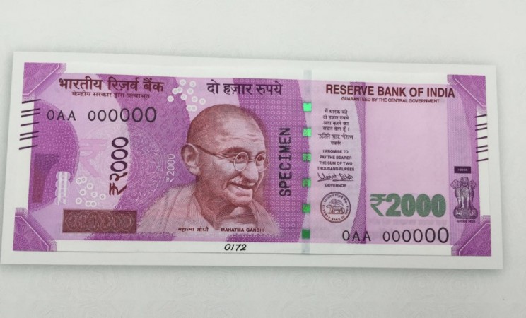 New Rs 2,000 note New Rs 2,000 note