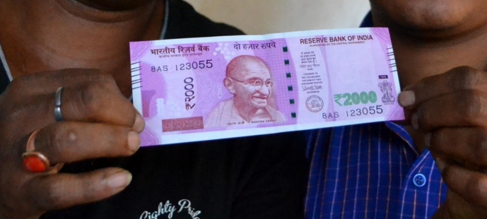 New Rs 2,000 currency of India New Rs 2,000 currency of India
