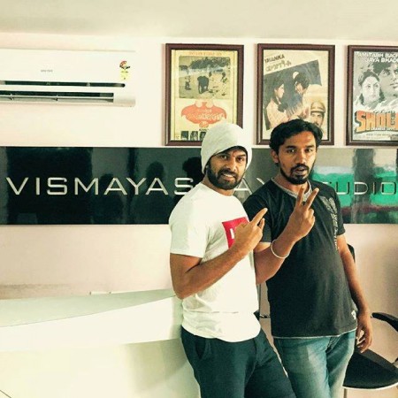Sunny Wayn and Midhun Manuel Thomas join hands for Alamara Sunny Wayn and Midhun Manuel Thomas join hands for Alamara