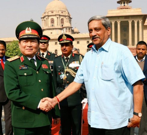 India, Vietnam boost defence ties