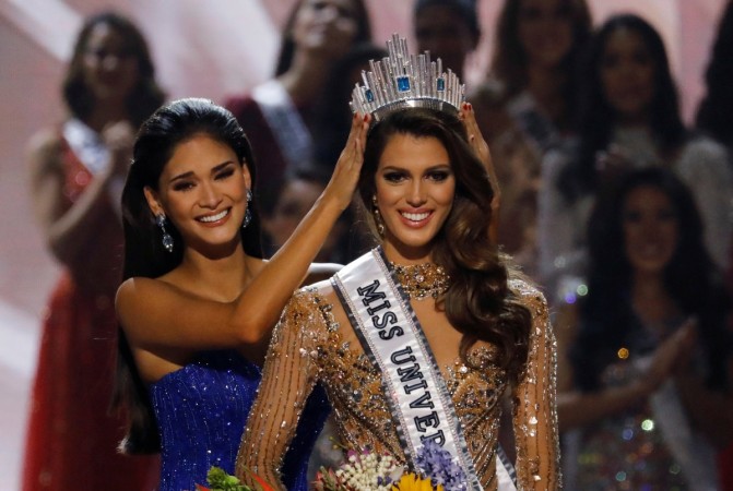 Who are some of the winners of the Miss Universe contest?