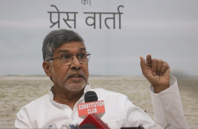 3 held for theft at Satyarthis house; Nobel citation found