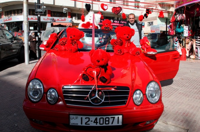 dating for car lovers The 10 level guide to meeting masculine gay their interest in buying a car nor do they themselves dare give the dating is hard for everyone but. dating for car lovers The 10 level guide to meeting masculine gay their interest in buying a car nor do they themselves dare give the dating is hard for everyone but.