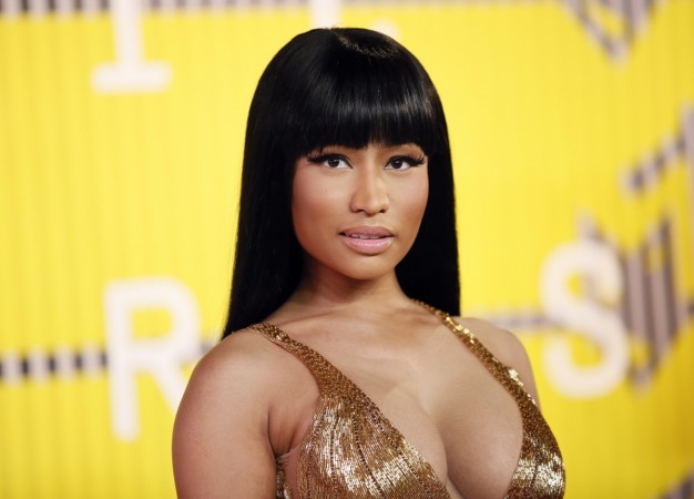 http://data1.ibtimes.co.in/cache-img-0-450/en/full/639457/1492495415_nicki-minaj.jpg