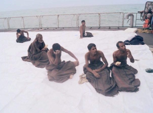 Cyclone Mora kills five, damages 1000s of homes in Bangladesh