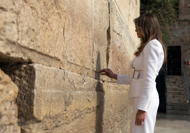 Outrage As Naked Woman Runs In Front Of Jerusalem S Holy Western Wall