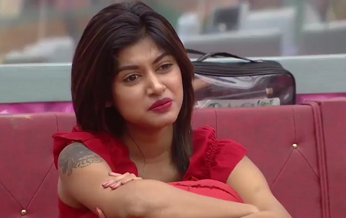 Bigg Boss Tamil: Gayathri, Julie's Continues To Trouble Oviya [Memes ...