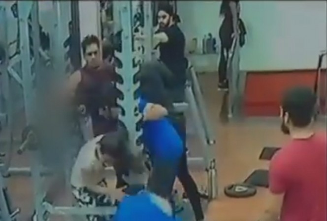 Enraged man brutally punches and kicks woman in Indore gym Enraged man brutally punches and kicks woman in Indore gym