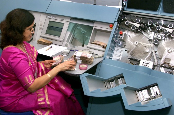 rbi uses 66 machines to count old currencies