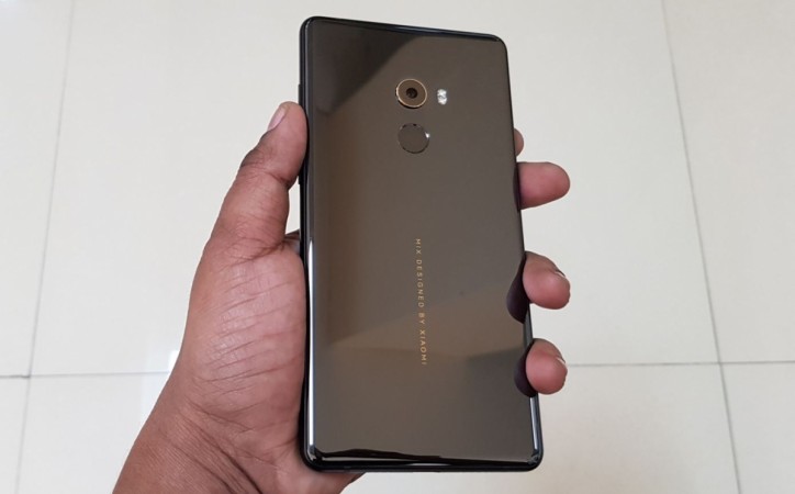 Xiaomi Mi MIX 3's Alleged Back Cover And Case Surface Xiaomi Mi MIX 3's Alleged Back Cover And Case Surface