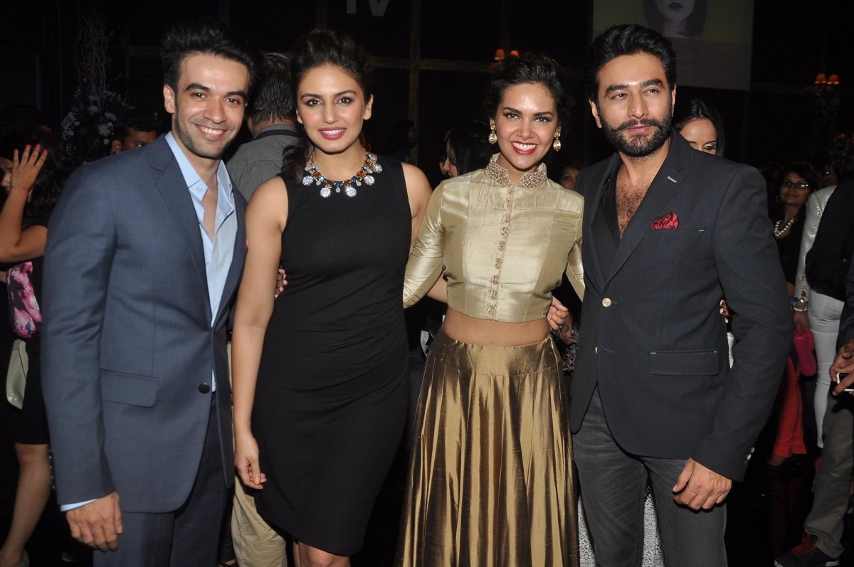 sonam kapoor dating Sonam kapoor never wanted to marry a man like her dad anil kapoor - sonam kapoor and her longtime beau anand ahuja facebook's upcoming dating service. sonam kapoor dating Sonam kapoor never wanted to marry a man like her dad anil kapoor - sonam kapoor and her longtime beau anand ahuja facebook's upcoming dating service.
