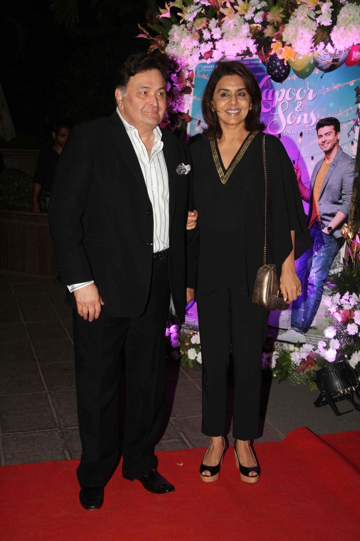 Rishi Kapoor with wife Neetu at