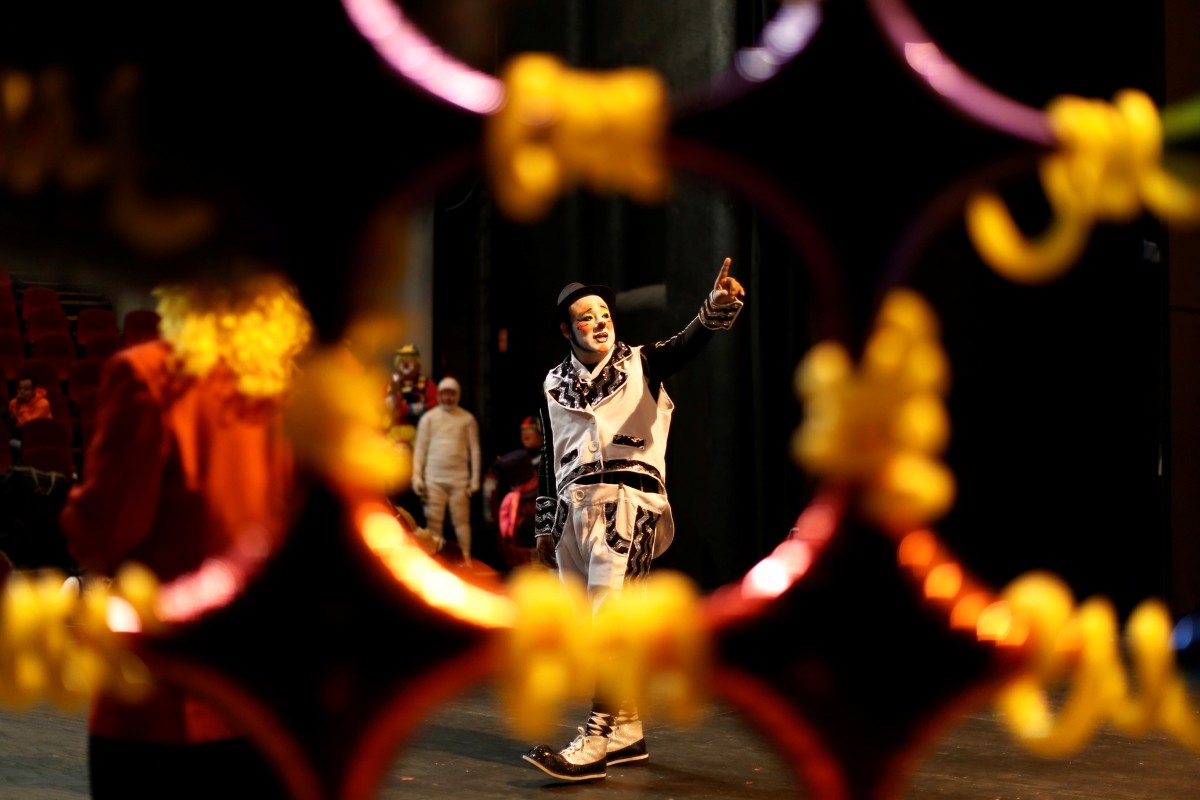 A clown takes part in the XXI Convention of Clowns, at the Jimenez Rueda Theatre, in Mexico City, Mexico, October 19, 2016.