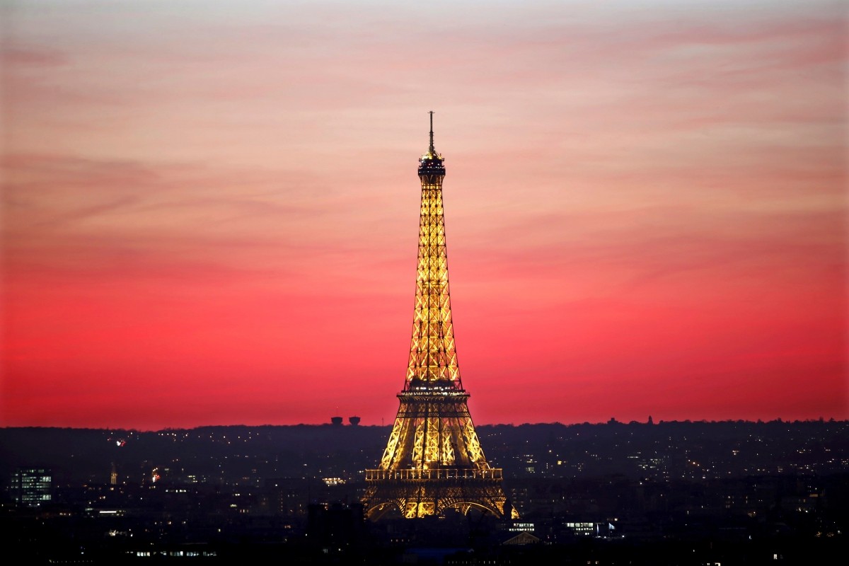 Eiffel Tower at sunset Eiffel Tower