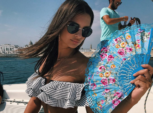 Emily Ratajkowski: 'Breasts are lovely not vulgar'