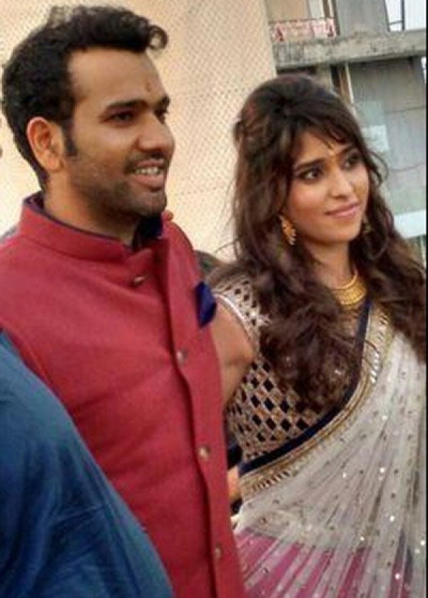 Rohit Sharma and Ritika Sajdeh Engagement Party - Photos ... - 600 x 838 jpeg 98kB