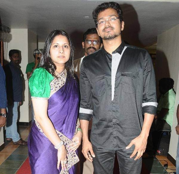 Vijay and Sangeetha Rare and Unseen Pics - Photos,Images,Gallery - 20610