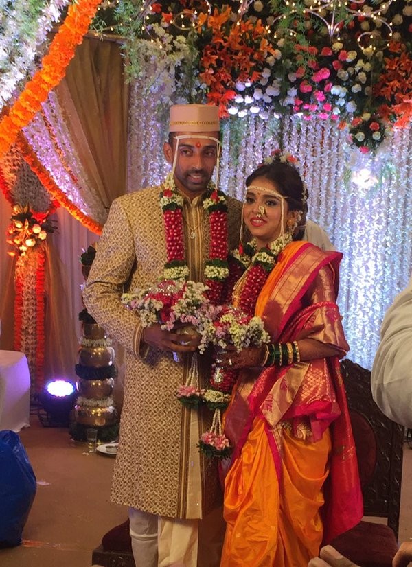 Indian Pacer Dhawal Kulkarni ties the knot with Shradha Kharpude today. The couple met four years ago, when they were introduced by a mutual friend. The marriage of Cricket Player Dhawal Kulkarni and Shradha Kharpude was a private affair and it was attended by the couple family members and close friends.