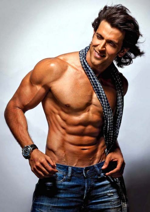 Hrithik Roshan Birthday Special Viral Pictures Of His Six Pack Abs Photosimagesgallery 57069 