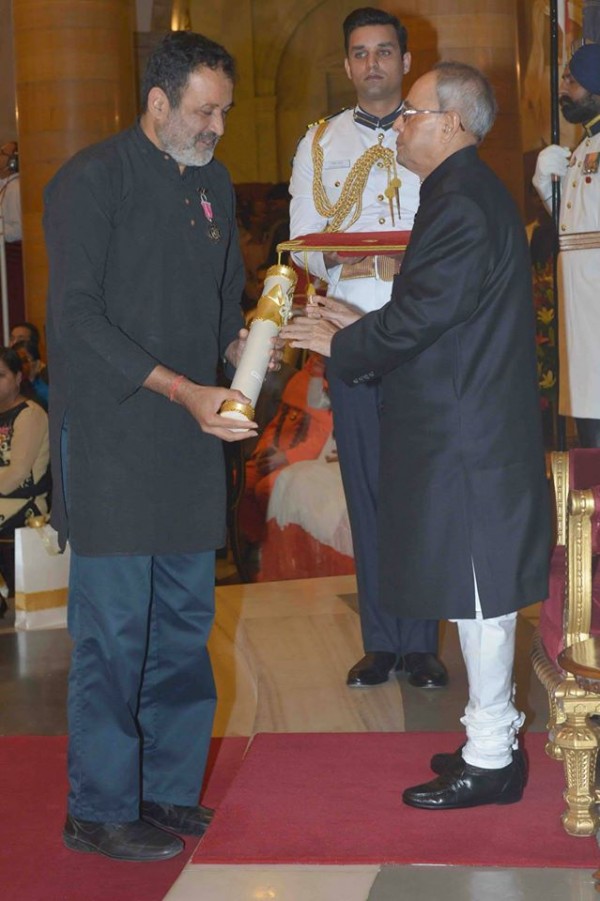 Padma Shri, Padma Bhushan, Padma Vibhushan: Pranab Mukherjee Presents ...