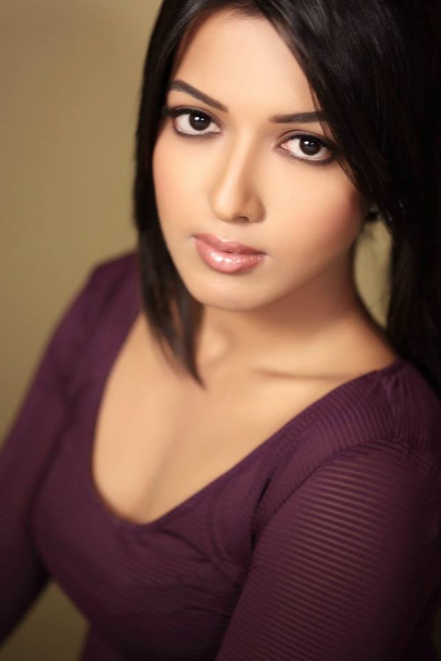 Catherine Tresa Photos Images Gallery 6907