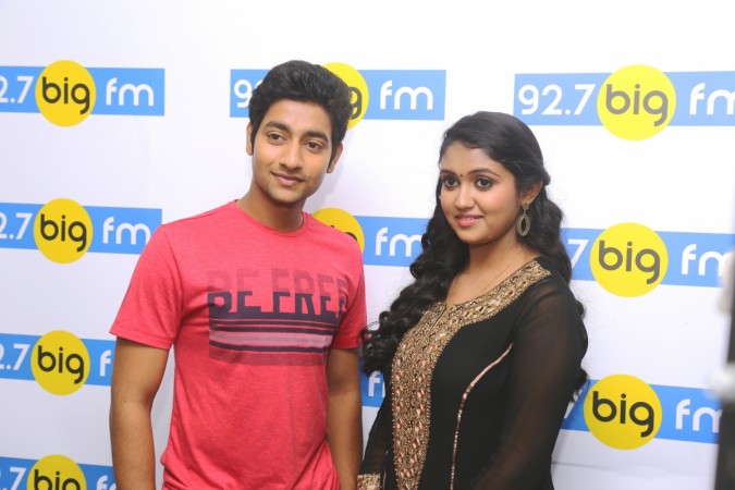 http://data1.ibtimes.co.in/cache-img-675-450/en/full/610819/1497347029_highest-grossing-marathi-film-sairat-premiering-zee-marathi-october-2-movie-available-watch.jpg