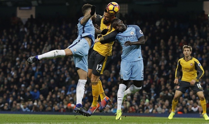 Nicolas Otamendi Bacary Sagna Manchester City Olivier Giroud Arsenal