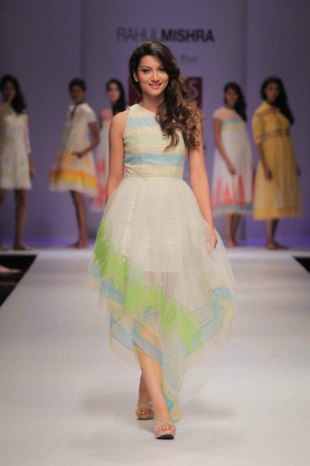 A model walks the ramp during the fourth day of the ongoing Wills Lifestyle India Fashion Week -2012 in New Delhi. Day 4 WIFW