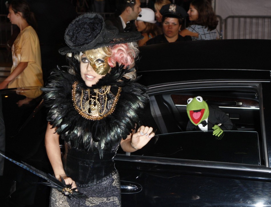 Lady Gaga arrives at the 2009 MTV Video Music Awards in New York Lady Gaga arrives at the 2009 MTV Video Music Awards in New York