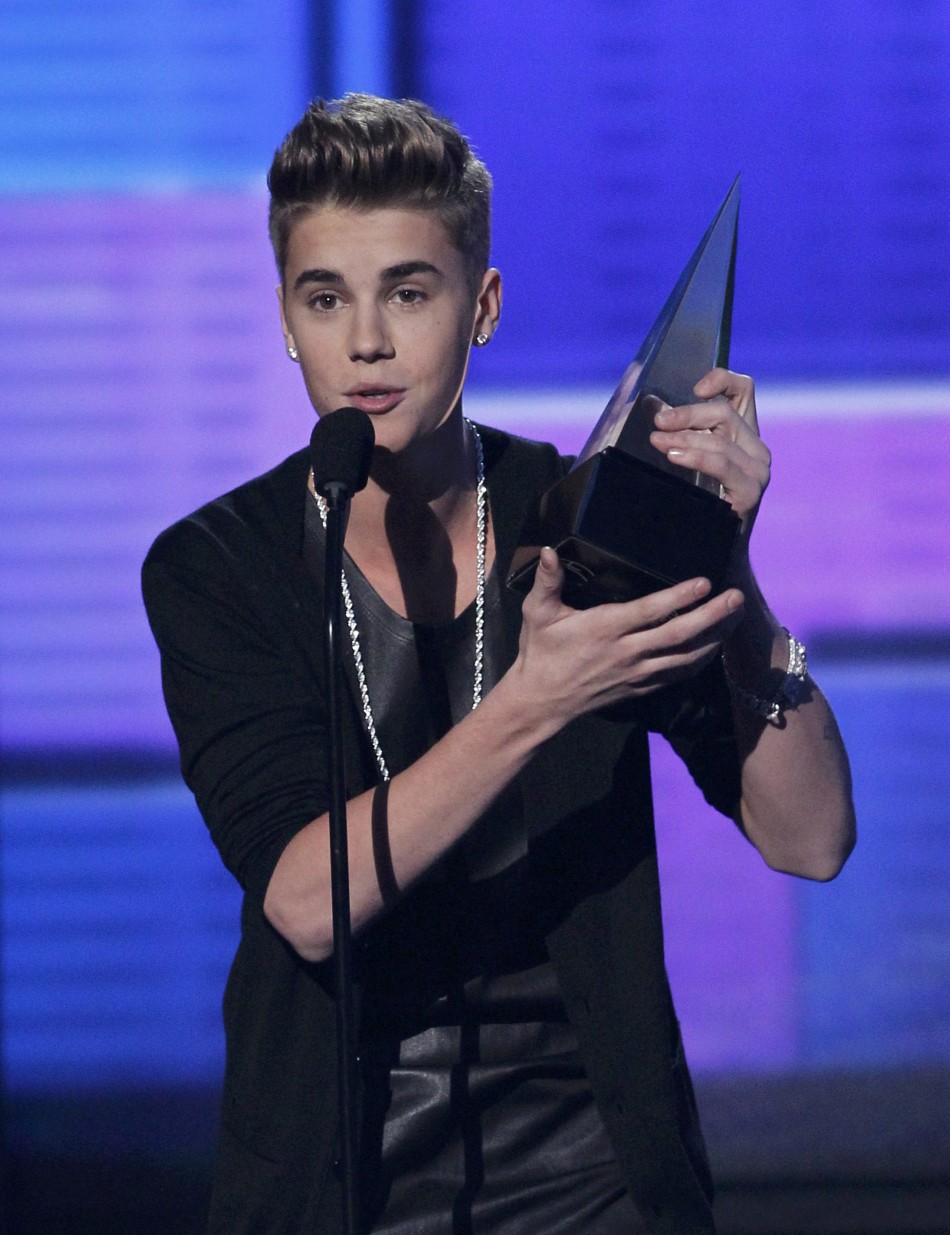 Justin Bieber 2013 Grammy Nominations: Who's In & Who's Out?