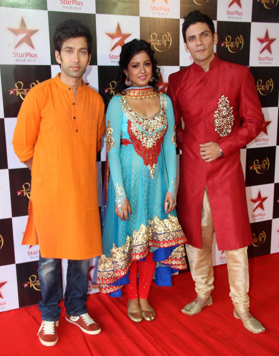 Vipul Gupta, Nakuul Mehta,Ishita Dutta at Star Plus Diwali TV Show Vipul Gupta, Nakuul Mehta,Ishita Dutta