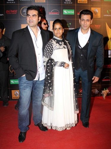 9th Renault Star Guild Awards 9th Renault Star Guild Awards