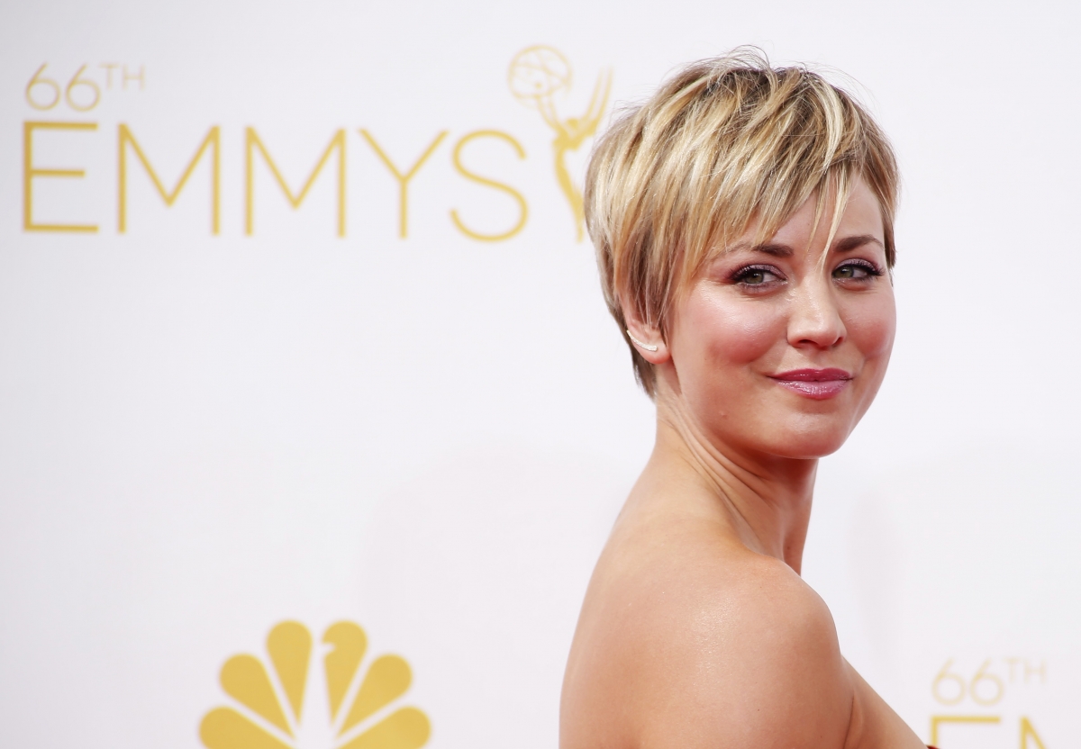 Kaley Cuoco Still Criticised For Her Hair Cut Fans Hate