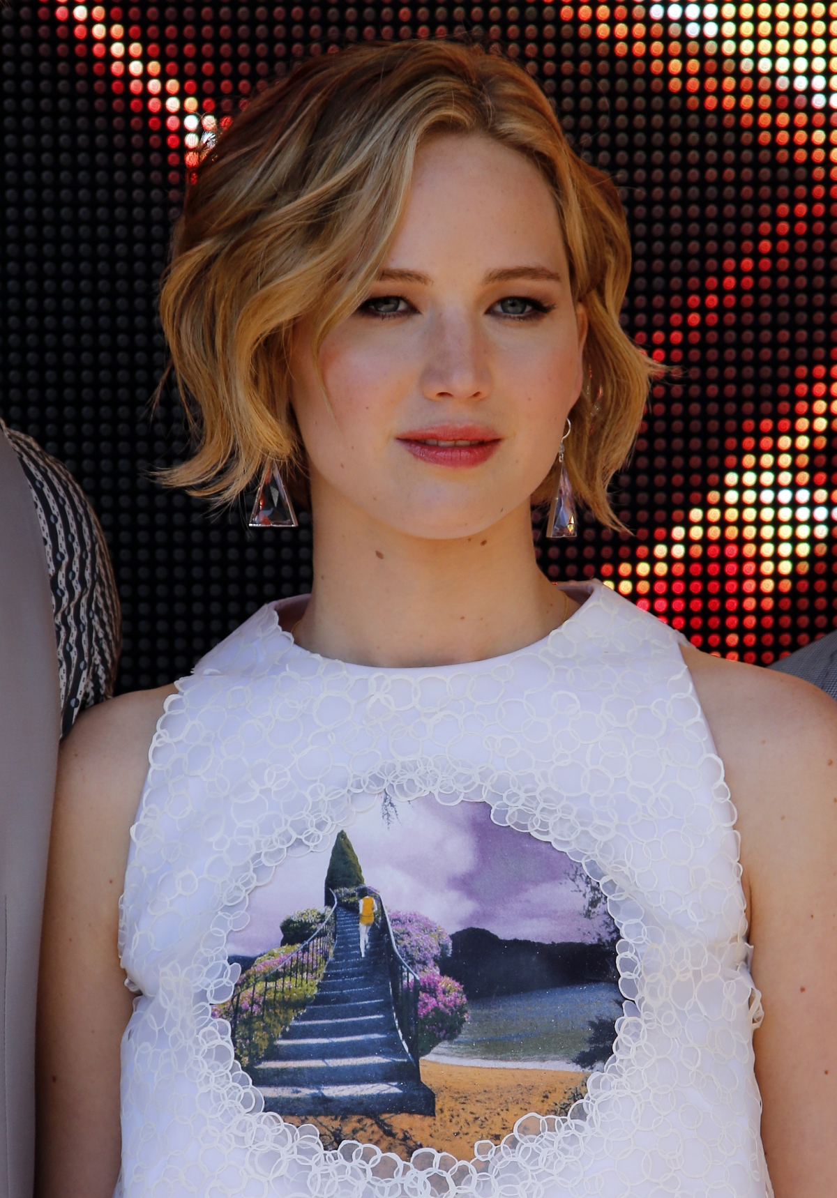 Jennifer Lawrence S Wardrobe Malfunction Hunger Games Actress