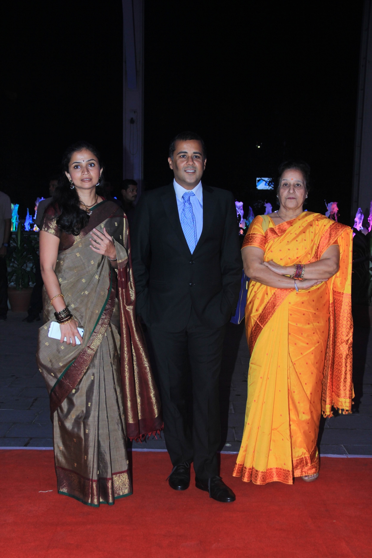 chetan bhagat marriage