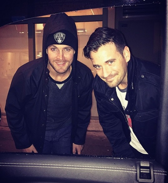 Adorable Behind the Scenes Photos of 'Arrow' Cast on Instagram