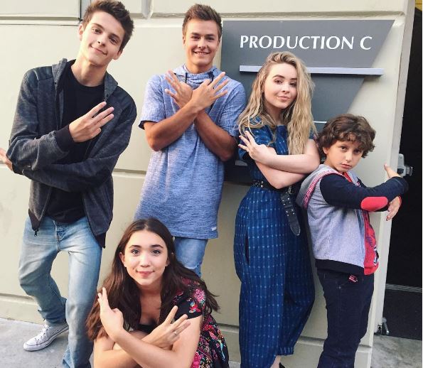 are the girl meets world cast still friends