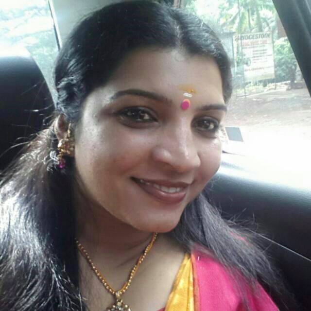 Saritha S Nair: The Controversial Woman in Kerala - 4789 ::Photo Gallery - Saritha-S-Nair