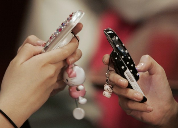 9 out of 10 mobile users suffers from nomophobia.