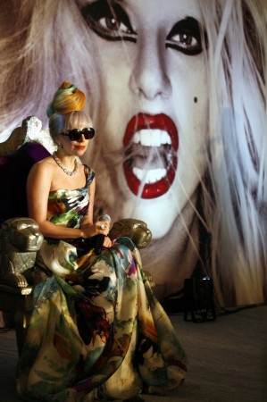 Goes Gaga: Lady Gaga meets Indian journos Lady Gaga