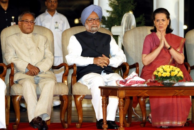 President Pranab Mukherjee, Prime Minister Manmohan Singh along with Congress chief Sonia Gandhi